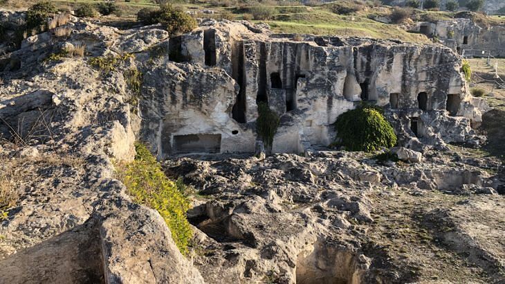 Cagliari, sabato visita alla città sotterranea di Tuvixeddu