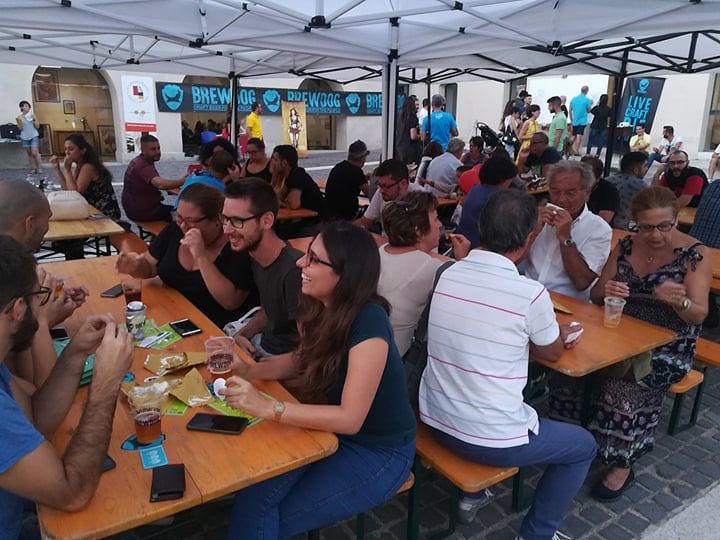 La birra scozzese e sarda invade Cagliari, folla al Lazzaretto per la Brewdog Experience