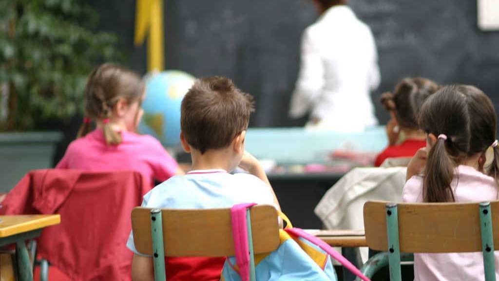 Quartu, lavori a scuola e disagi: mamme e papà in rivolta contro il Comune