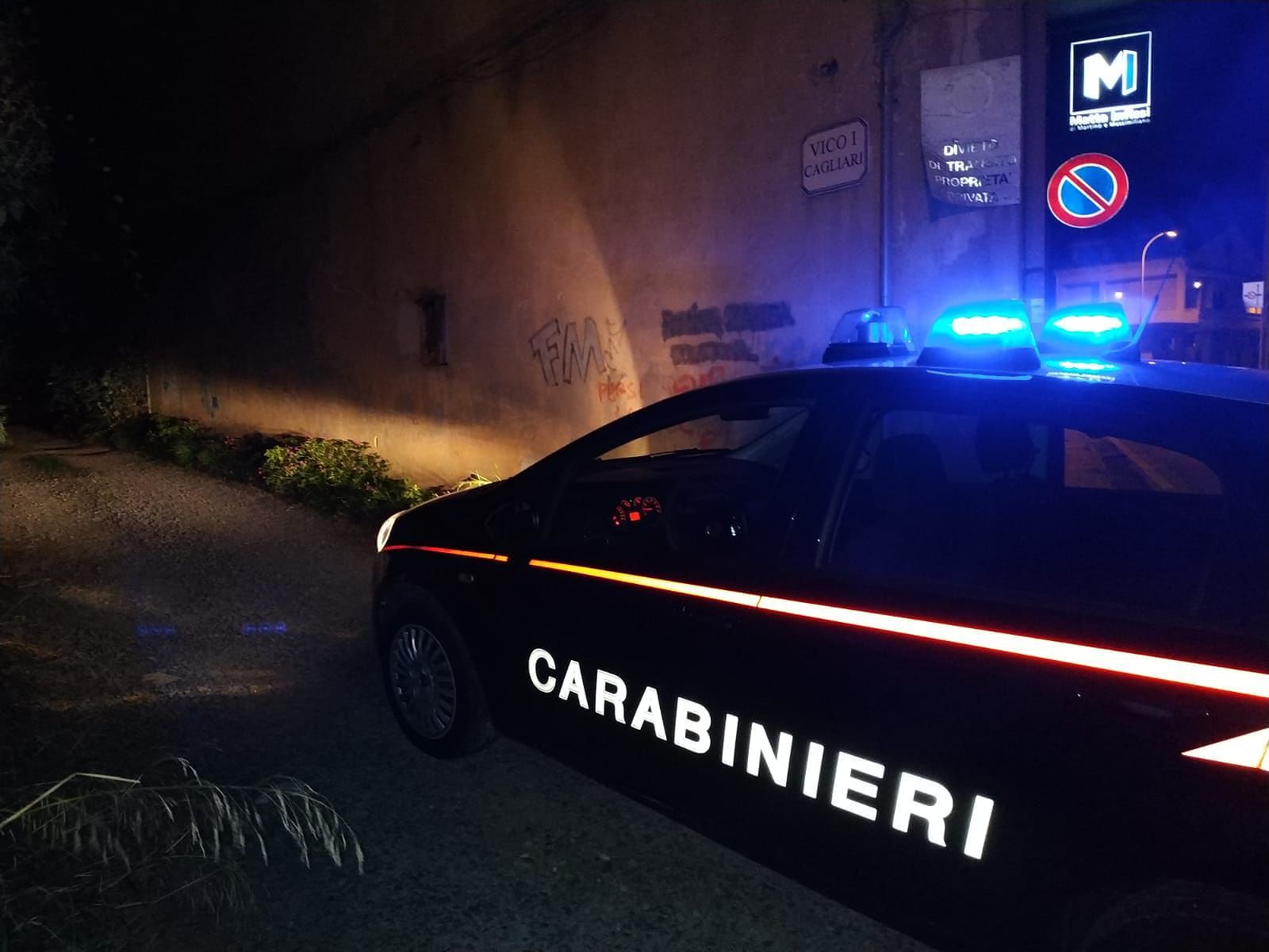 Aggredisce la madre e la sorella durante una lite: giovane in manette a Sestu