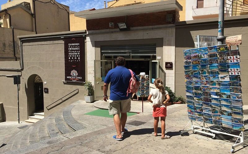 Cagliari, nasce un grande ristorante nel cuore di Santa Chiara e piazza Yenne: il mercato chiude per un mese