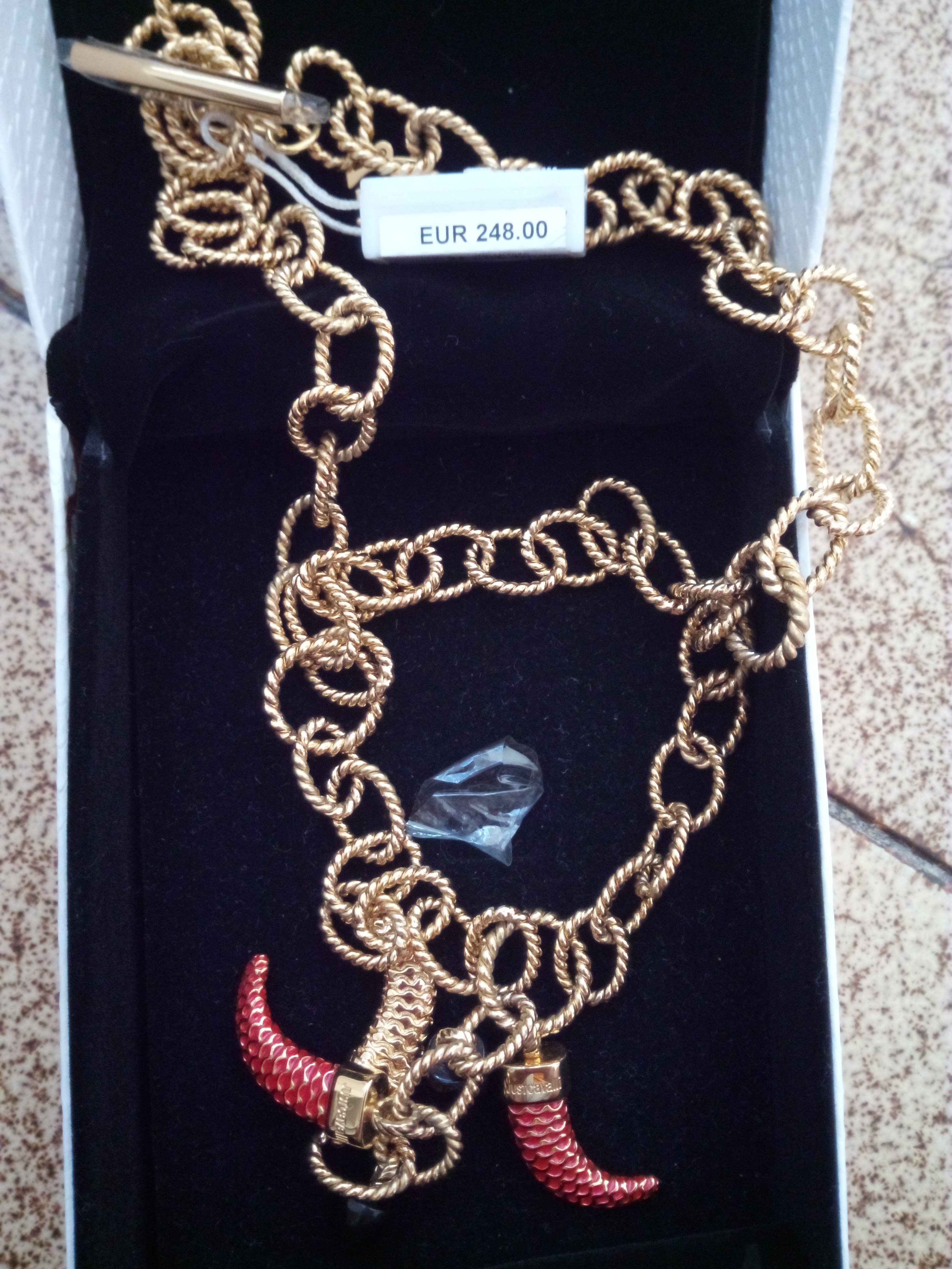 Vendo collana Cavalli