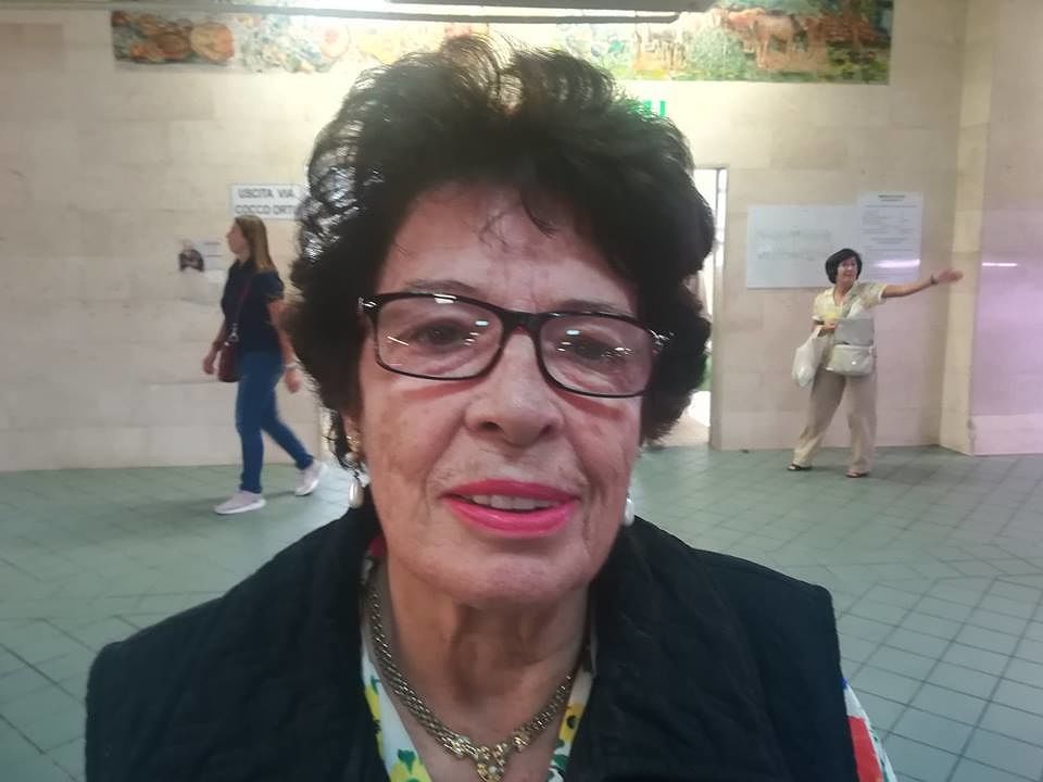 Annita di Cagliari, pensionata a 640 euro: “Il reddito di cittadinanza? Lo portino a 1000 euro”