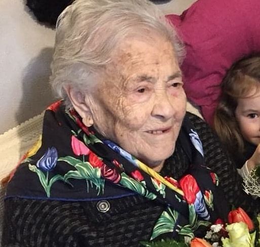 Cagliari, si scorda un documento e le tagliano la pensione sociale: centenaria beffata dall’Inps