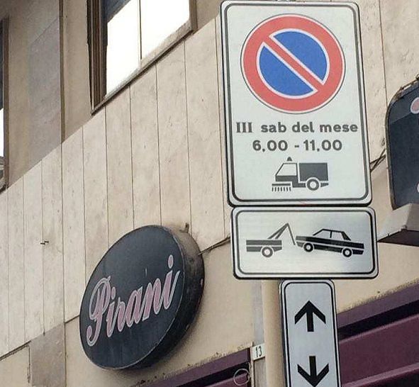 Cagliari, niente spazzamento il sabato accanto al Mercato. Il Comune: “C’è stato un errore”