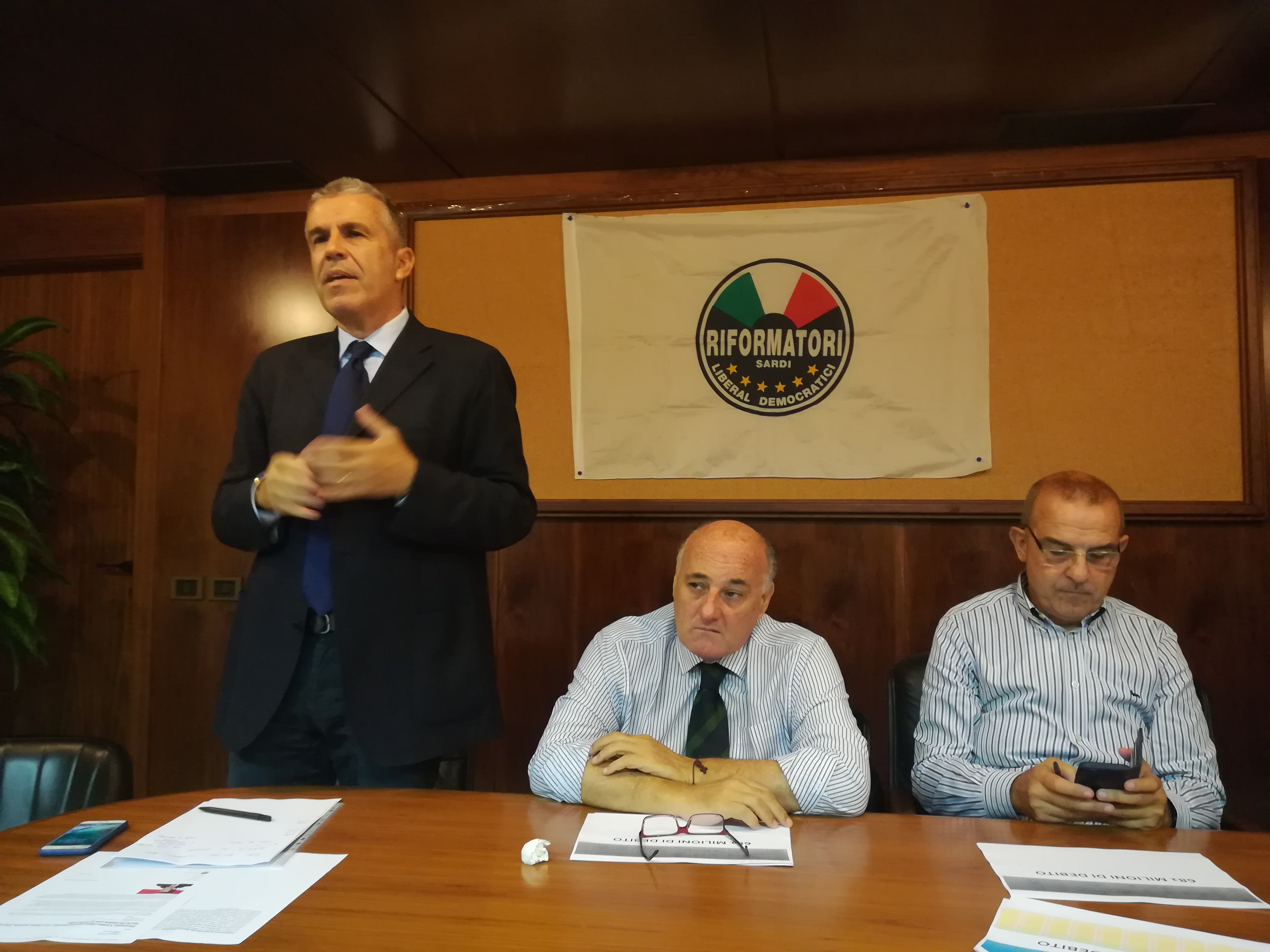 Sanità in Sardegna, “disastro senza precedenti: maxi debito di 681 milioni”