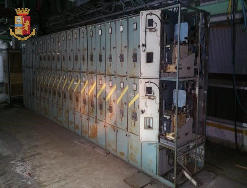 Portoscuso, beccato a rubare rame in una vecchia centrale Enel: arrestato