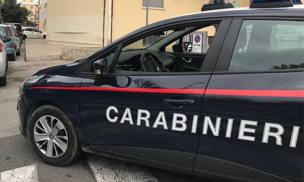 Cagliari, la cocaina dentro un circolo nel cuore di San Benedetto: arrestato un 31enne cagliaritano