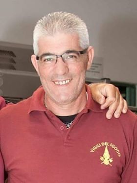 Cagliari, le lacrime dei Vigili del Fuoco per l’addio a Pierpaolo Puddu