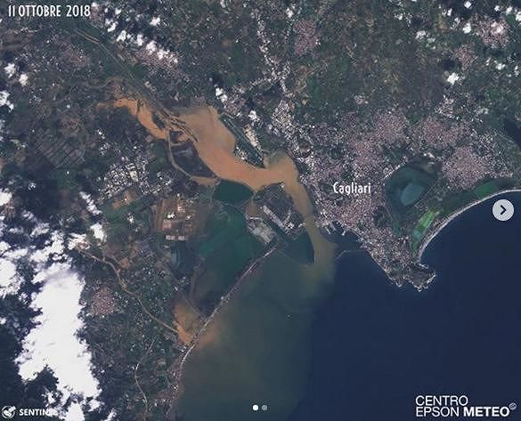 Fiumi ingrossati, allagamenti e fango: ecco Cagliari “sfregiata” dal diluvio