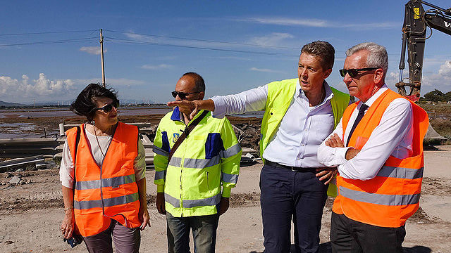 Sopralluogo di Pigliaru sulla Ss195 crollata: “Riaprirà il prima possibile”