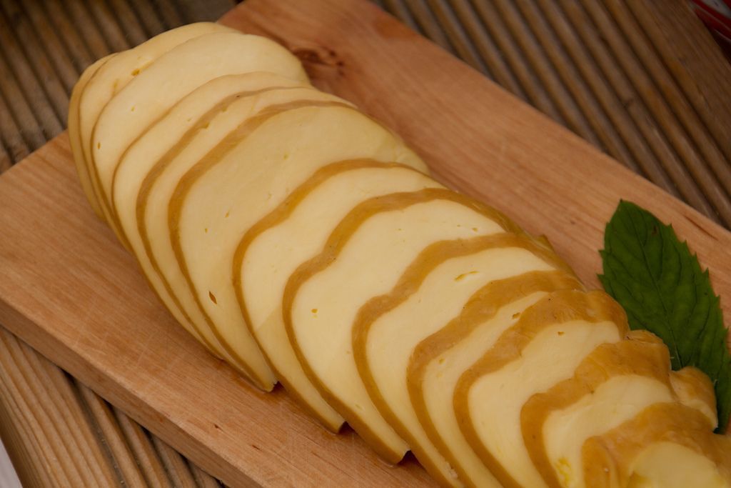 Scamorza a fette Coop e Parmareggio richiamata per presenza di Escherichia coli