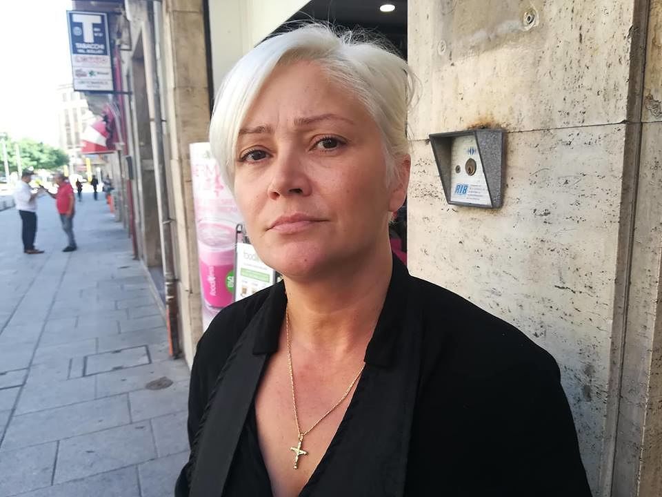 Cagliari, maxi multa e niente tavolini per 15 giorni: “Rischio di chiudere il locale di piazza Garibaldi per sempre”