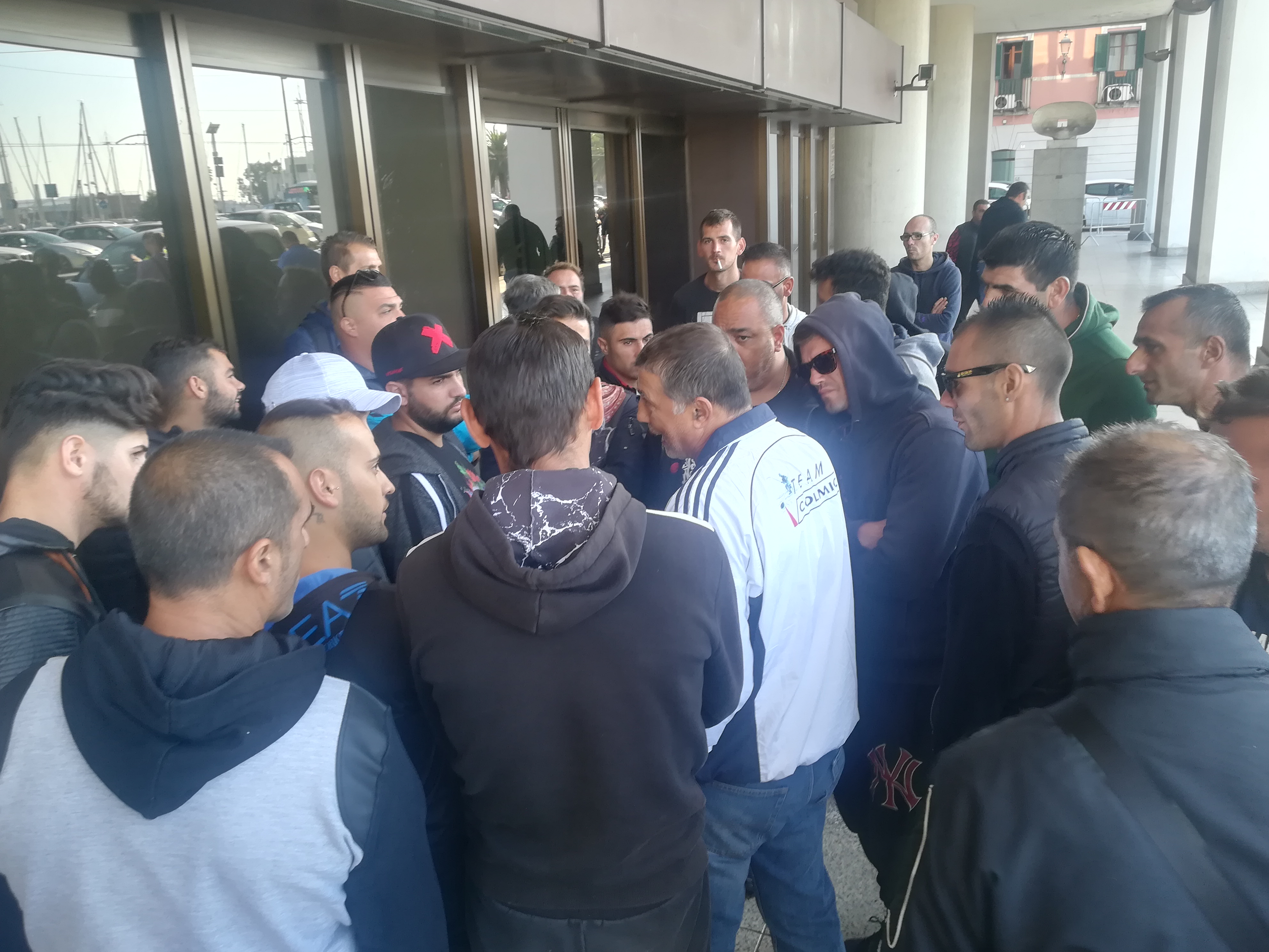 Cagliari, pescatori di Santa Gilla alla canna del gas: “L’alluvione ha distrutto tutto”