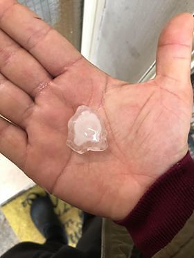 Maxi grandinata a Isili: pioggia di chicchi giganti