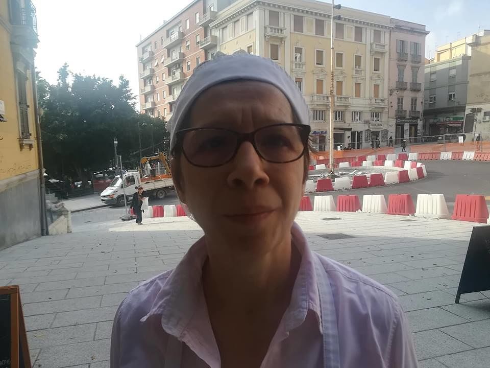 “Cantiere troppo lungo in piazza Costituzione, il Comune riuscirà a finirlo prima di Natale?”