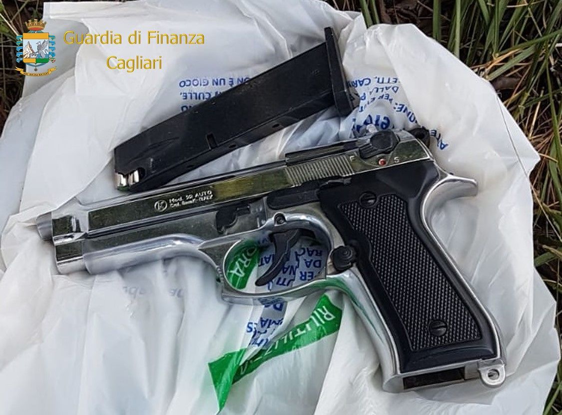 Blitz della Finanza nel Cagliaritano: arrestate 4 persone, sequestrato oltre un kg di eroina