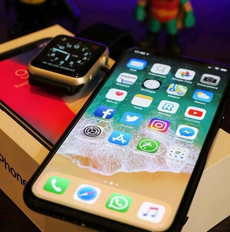 iPhone X esplode con l’aggiornamento iOS 12.1: “Apple stupita per l’incidente”