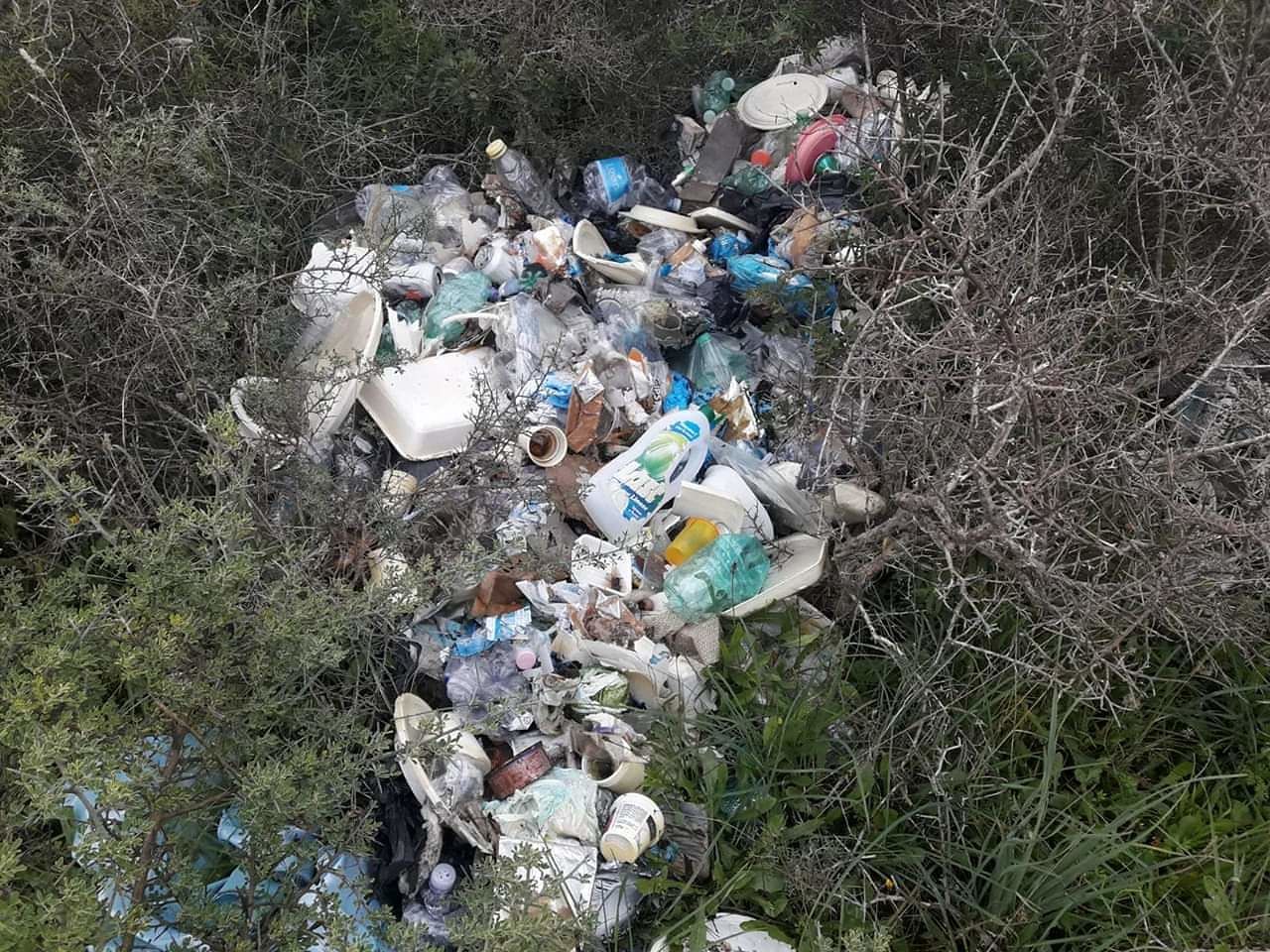 Barisardo, scoperta una discarica abusiva presso la spiaggia di Cea