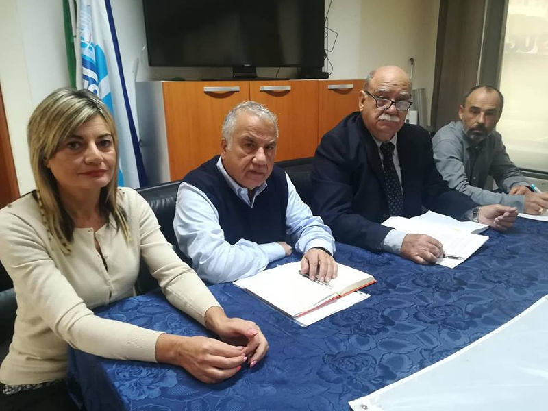 Aias, la guerra va avanti: “Arru, sei perfido: dove sono gli 8 milioni dei lavoratori?”