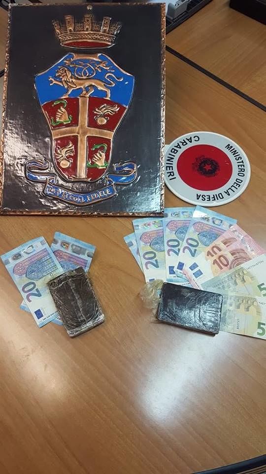 Cagliari, arresti per droga nelle piazze: in manette tre giovanissimi accusati di spaccio