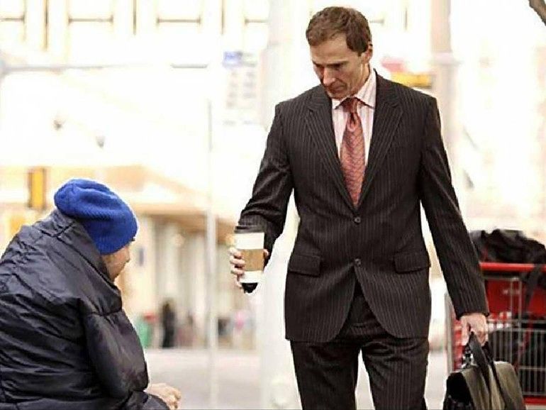 Cagliari, un legale per i senzatetto: arriva l’avvocato di strada