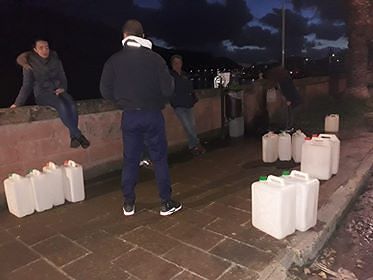 Bosa senz’acqua da quattro giorni: “Neanche una goccia, tutta la città a secco”