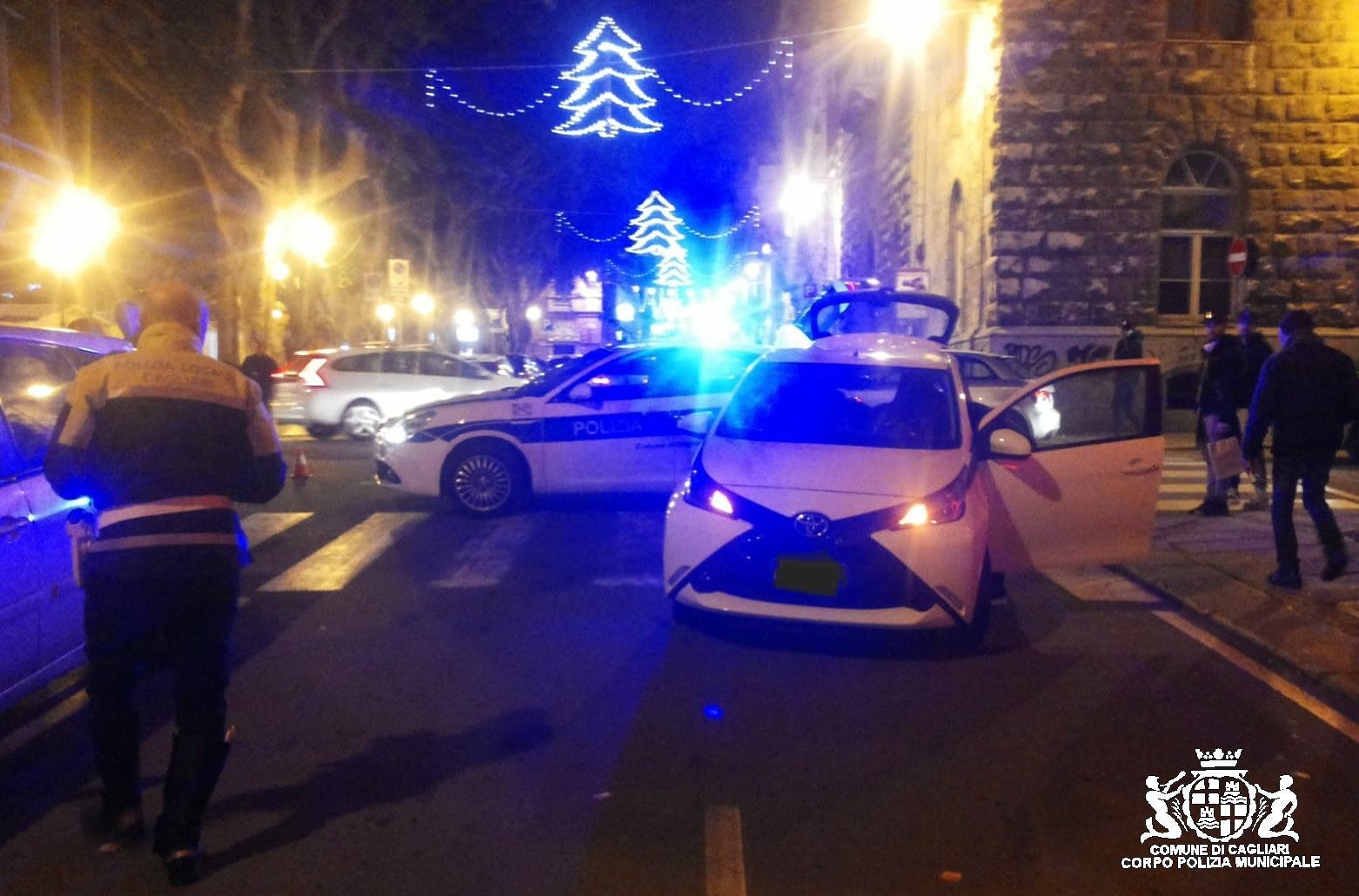 Cagliari, 66enne investito sulle strisce pedonali: è in ospedale