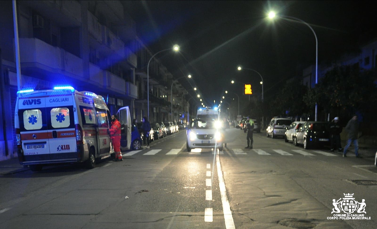 Pirri, alla guida di una Smart travolge un pedone sulle strisce: grave un 32enne di Monserrato