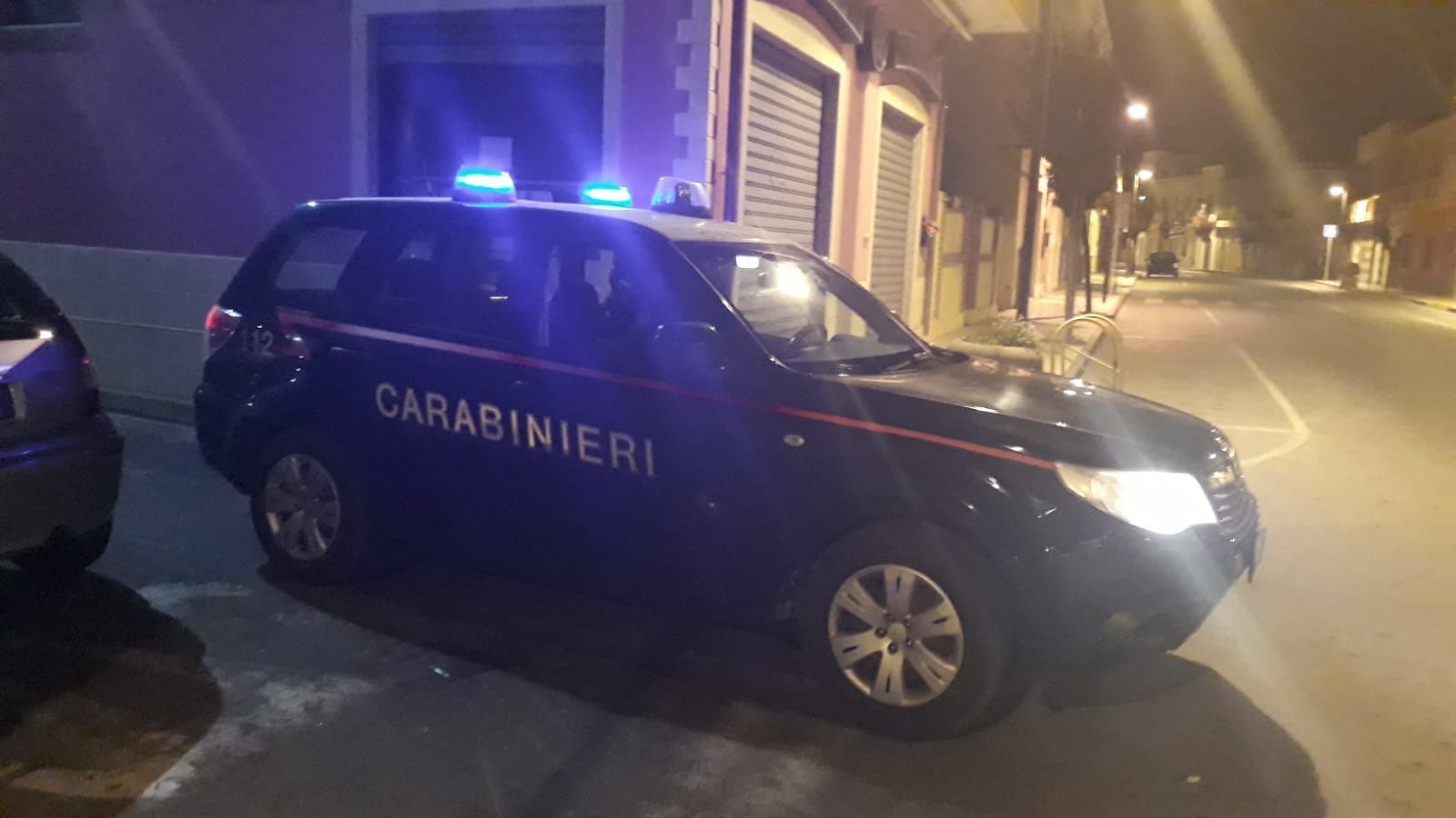 Sestu, picchia la moglie disabile: 50enne fermato dai carabinieri