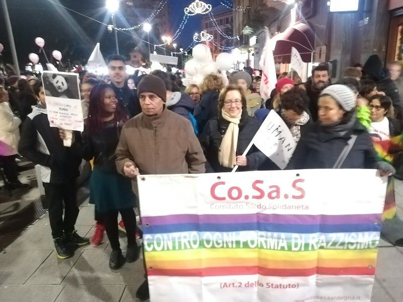 Cagliari, in 1000 al corteo “per l’umanità e contro discriminazione e razzismo”