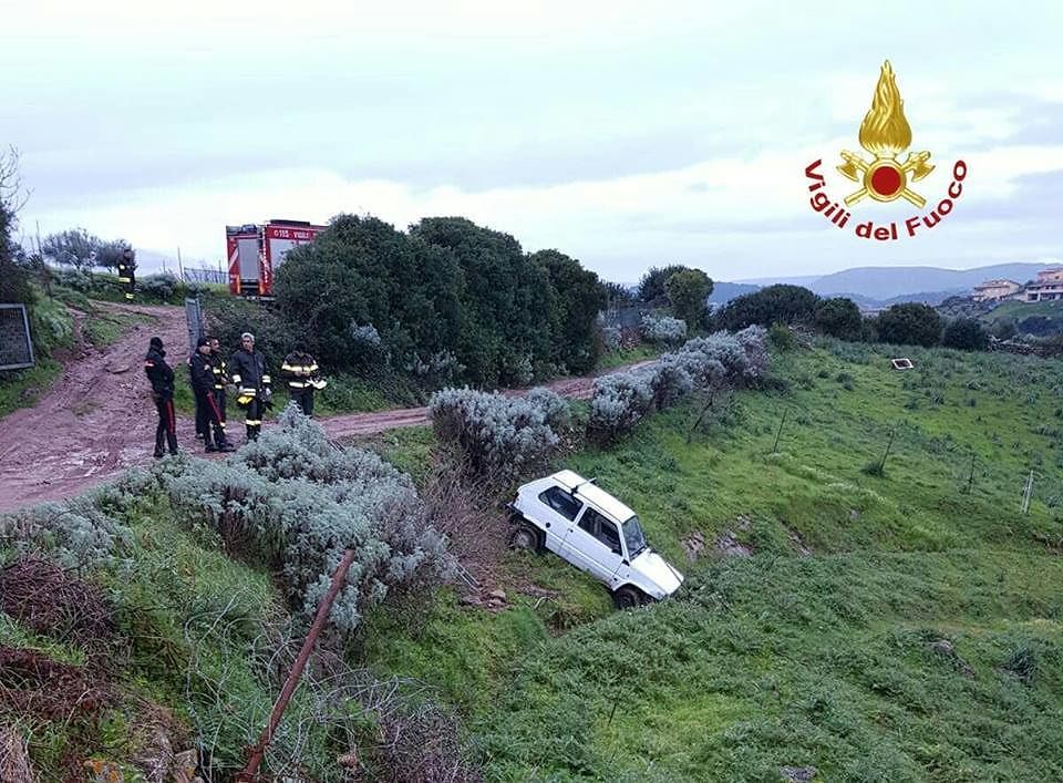 Tragedia all’alba a Escalaplano, 72enne finisce fuori strada con l’auto e muore sul colpo