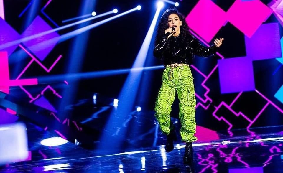 La Sardegna fa il tifo per Luna Melis, la 16enne di Uta in finale a “X Factor”: “Grazie a tutti”