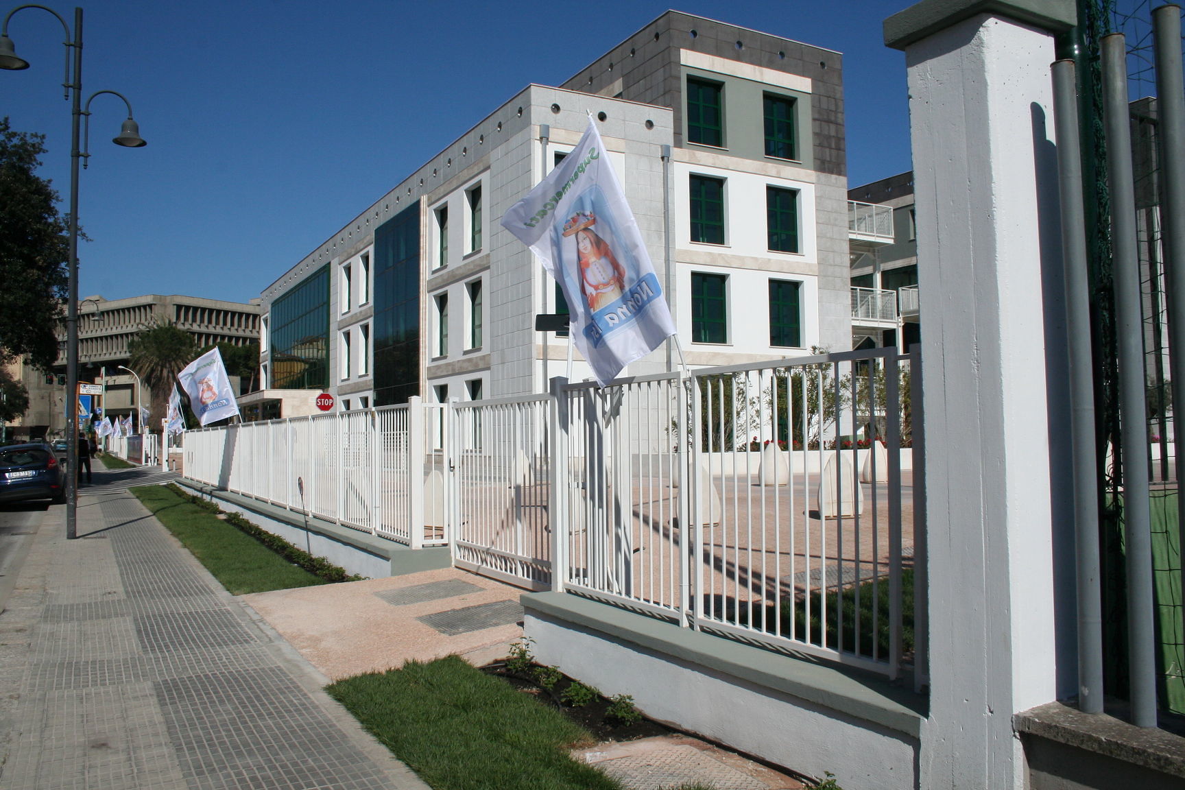 Cagliari: sabato 22 dicembre il Gruppo Isa apre 1 supermercato ed 1 discount nella centralissima via Dante