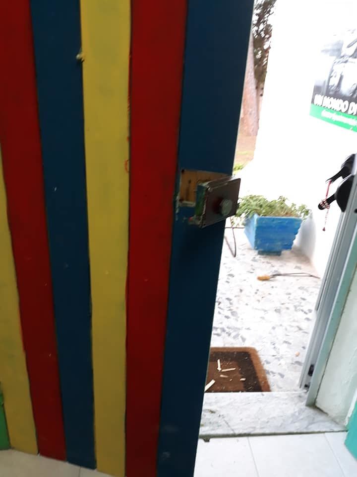 Ladri scatenati a Carbonia, svaligiata per la quinta volta in pochi mesi la sede dell’Auser