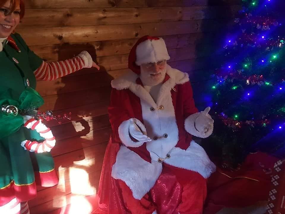 Villaggio di Babbo Natale e Mercatini Natalizi: a Villa Ballero la grande festa per tutti i bambini di Cagliari e area vasta