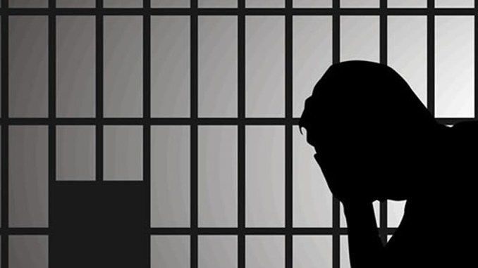 Uta, detenuto tenta il suicidio in cella: salvato da un poliziotto