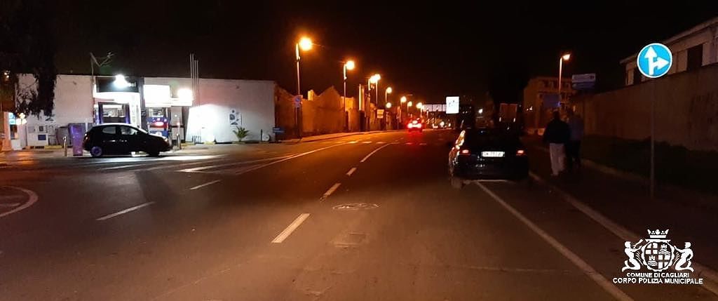 Cagliari, gravissima una donna investita nella zona del porto: travolta dall’Audi guidata da un 22 enne di Capoterra