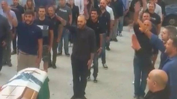 Funerale fascista a Sassari, 23 attivisti di CasaPound indagati: rischiano il processo