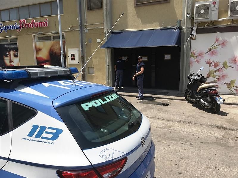 Sassari, sangue fuori dalla discoteca Touch: 21enne ubriaco accoltella un 30enne