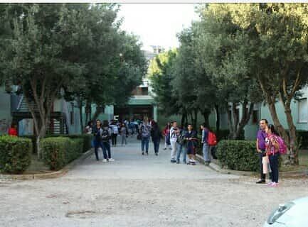 Quartu, caldaia guasta: studenti a scuola con plaid e borsa dell’acqua calda