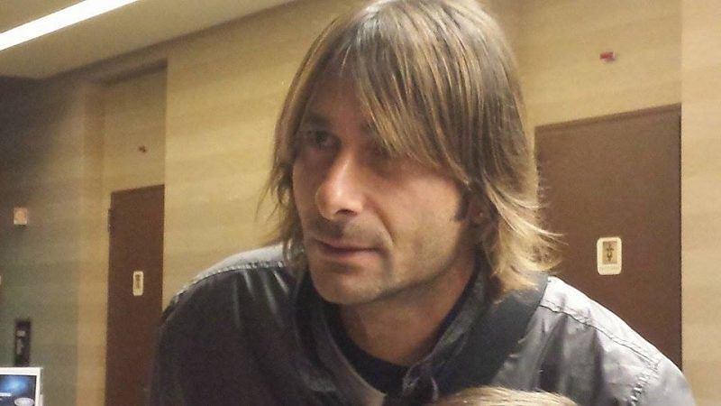 Cagliari, il Consiglio Comunale celebra l’ex Capitano rossoblù Daniele Conti