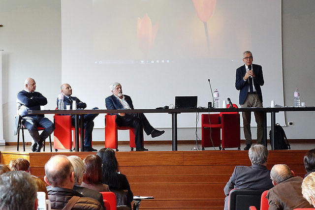 Sanità in Sardegna, Pigliaru difende la riforma: “Non abbiamo chiuso nessun ospedale”