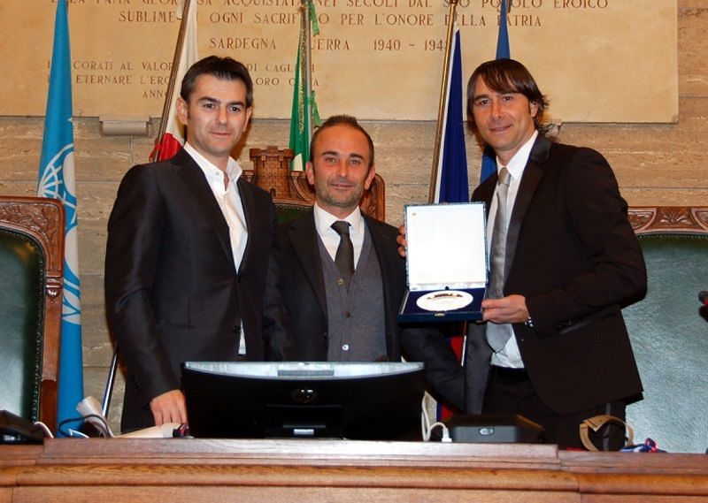 I primi 40 anni del Capitano: il Comune di Cagliari premia Daniele Conti