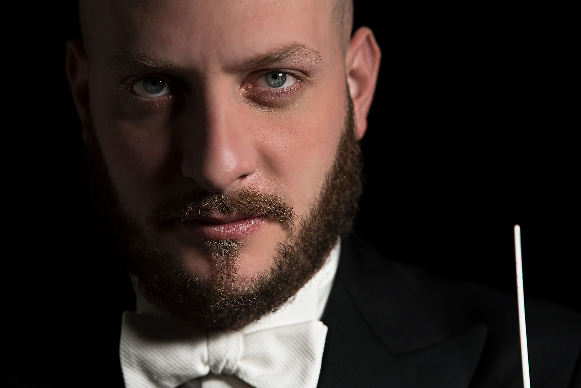 Sesto Quatrini debutta a Cagliari e dirige l’Orchestra del Teatro Lirico