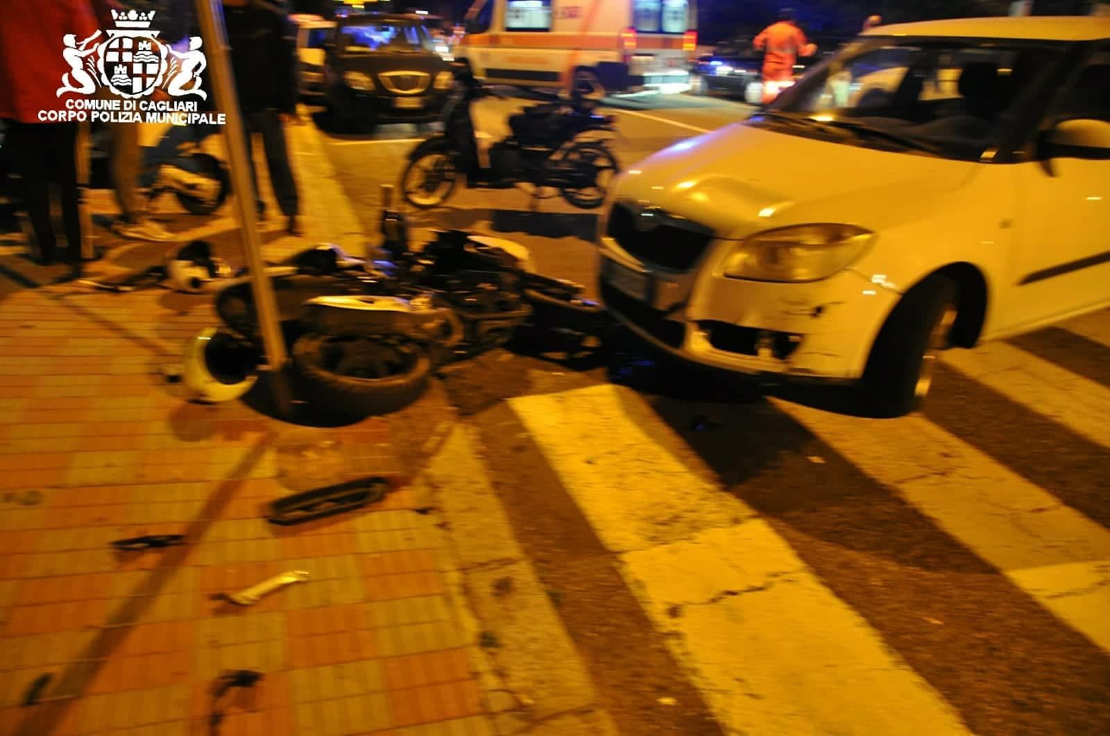 Cagliari, auto contro scooter a San Bartolomeo: ferito un quindicenne