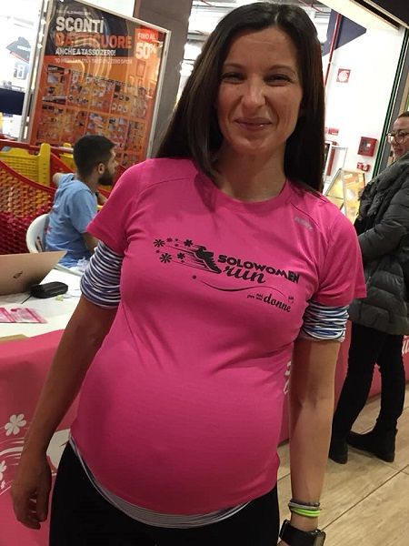 SoloWomenRun, tra le 12mila donne pronte per la corsa rosa anche tante mamme in attesa