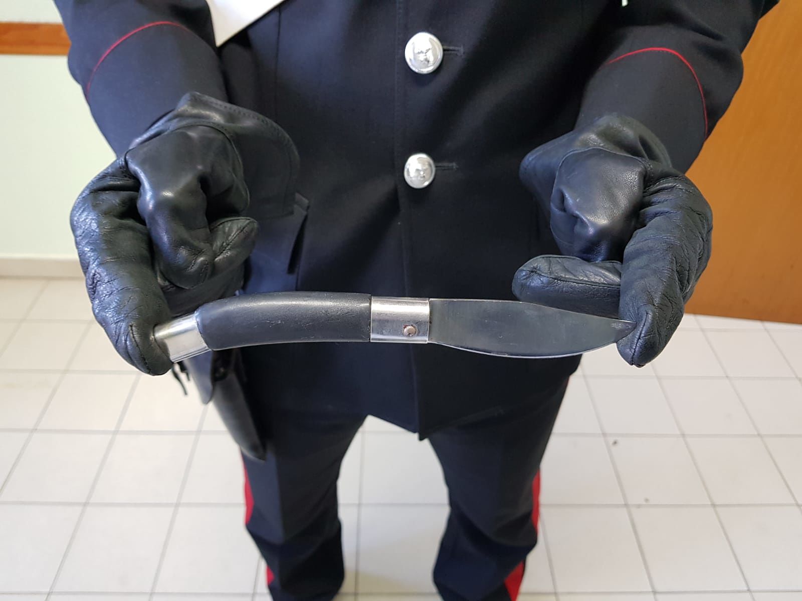 Aggressione ad Assemini, il marocchino accoltellato da una donna e da un complice