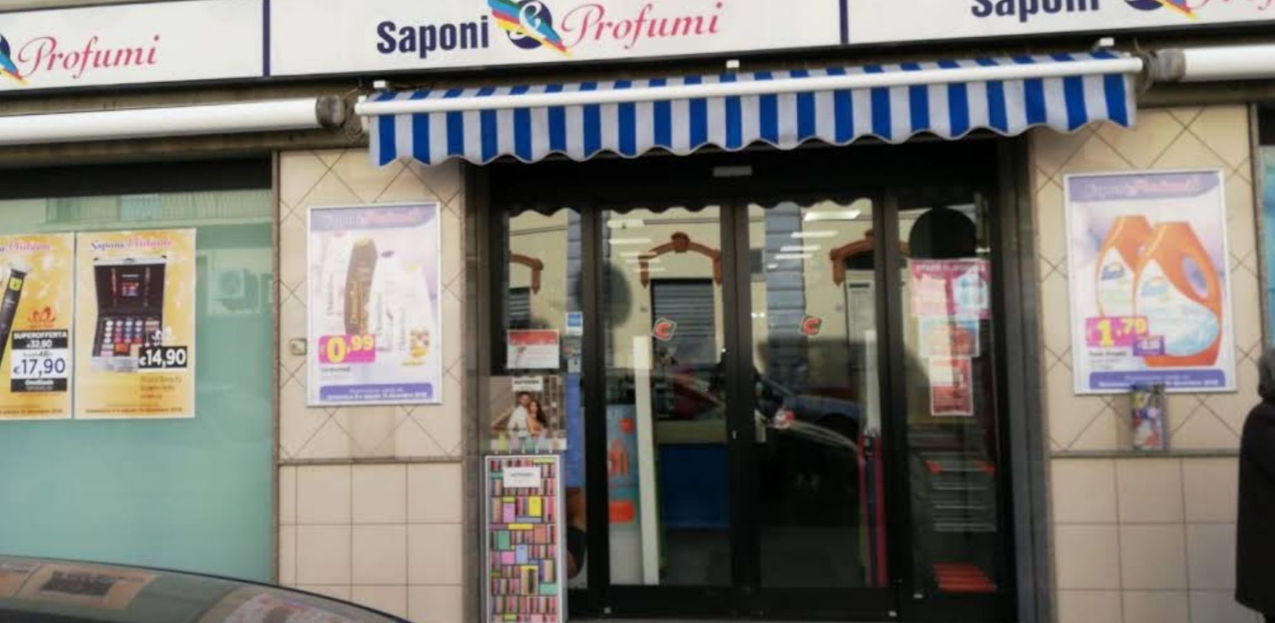 Quartu, furto nel negozio “Saponi & Profumi”: ladri in fuga con 100 euro