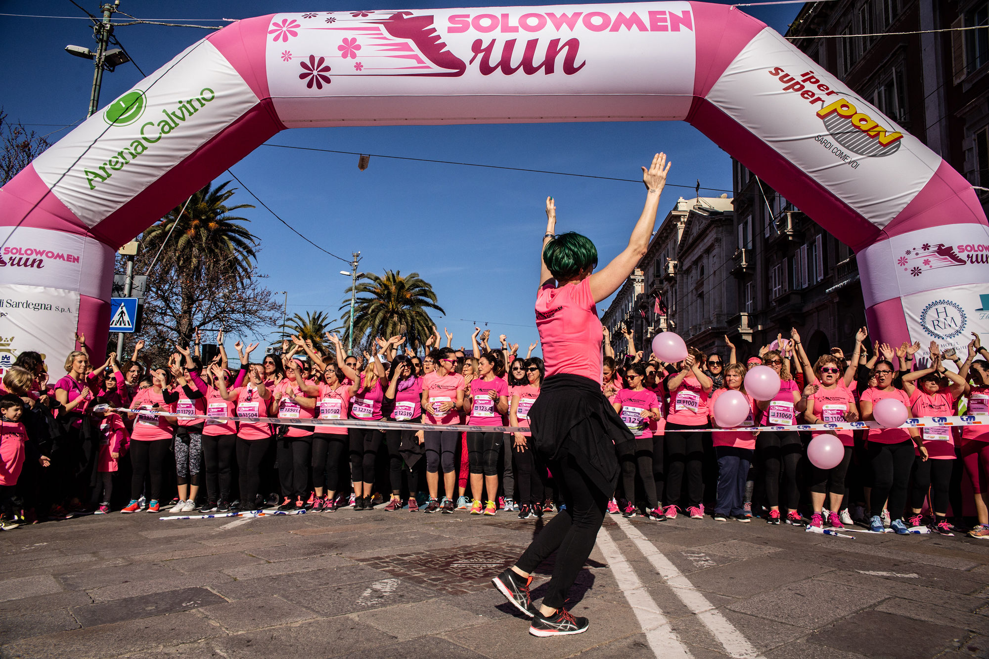 Cagliari, alla maratona la rivincita dell’amicizia e del coraggio: le donne che hanno sconfitto anche i tumori